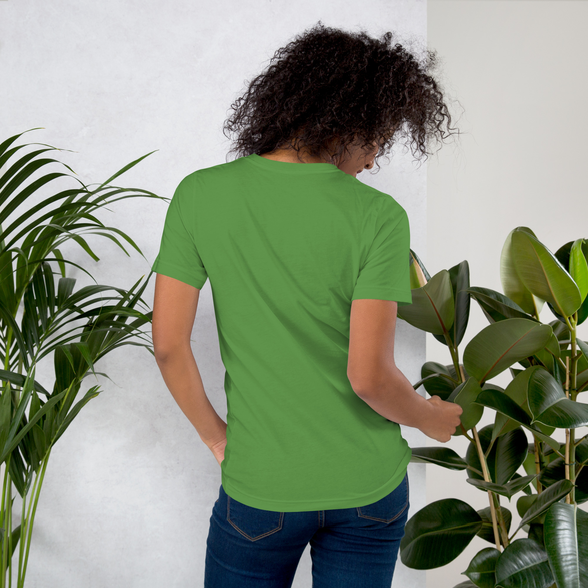 Camiseta de manga corta unisex con logo de Imperio Angèle estampado. - Imagen 18